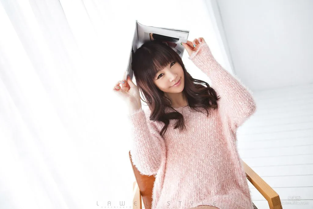 Korean Girl Hong Ji Yeon Home Photo Set photo 15