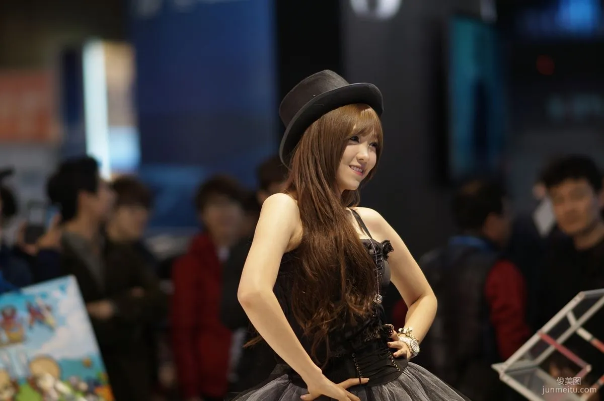 Korean Goddess Lee Eun Hye - ShowGirl Booth Photo Collection [Part 2] photo 22