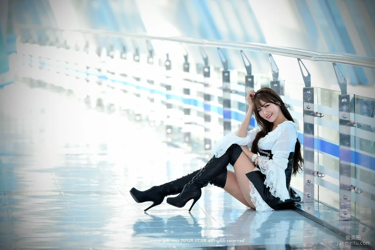 Korean Goddess Lee Eun Hye - ShowGirl Booth Photo Collection [Part 2] photo 59
