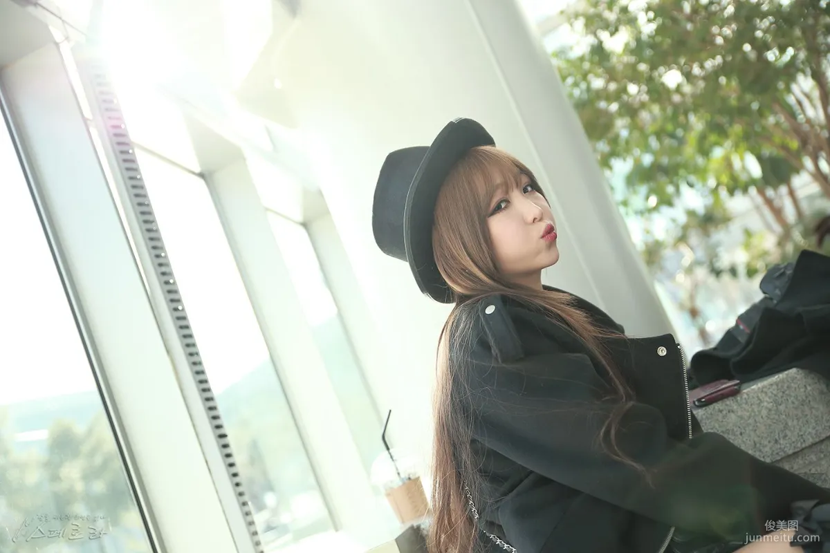Korean Goddess Lee Eun Hye - ShowGirl Booth Photo Collection [Part 2] photo 20