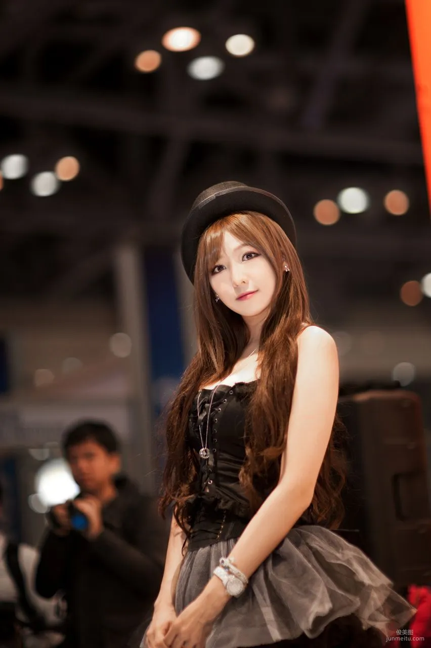 Korean Goddess Lee Eun Hye - ShowGirl Booth Photo Collection [Part 2] photo 40