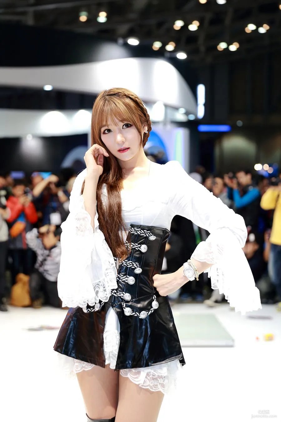 Korean ShowGirl Beauty Lee Eun Hye Booth Pictures Collection photo 5