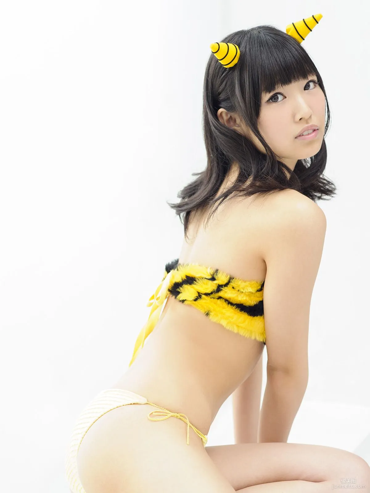 逢月ひな《Every! Lovely! Girl!!》 寫真集 [Sabra.net] Strictly Girl 9