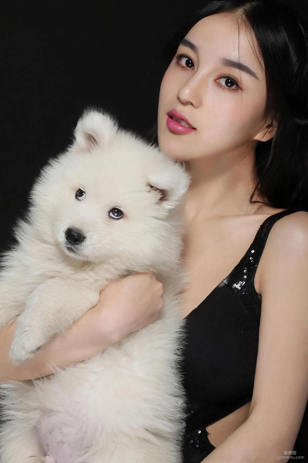 Mixed-Race Beauty Model Shi Yiyi Studio Shoot Photo Set photo 28