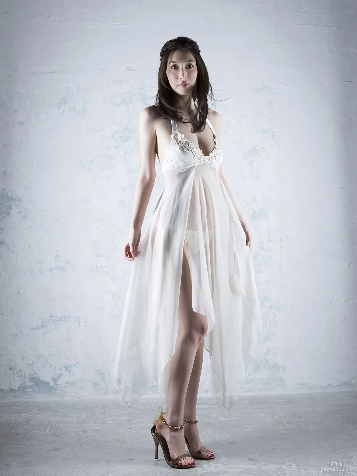 小林恵美《BLACK_WHITE》 寫真集 [Sabra.net] Cover Girl 26