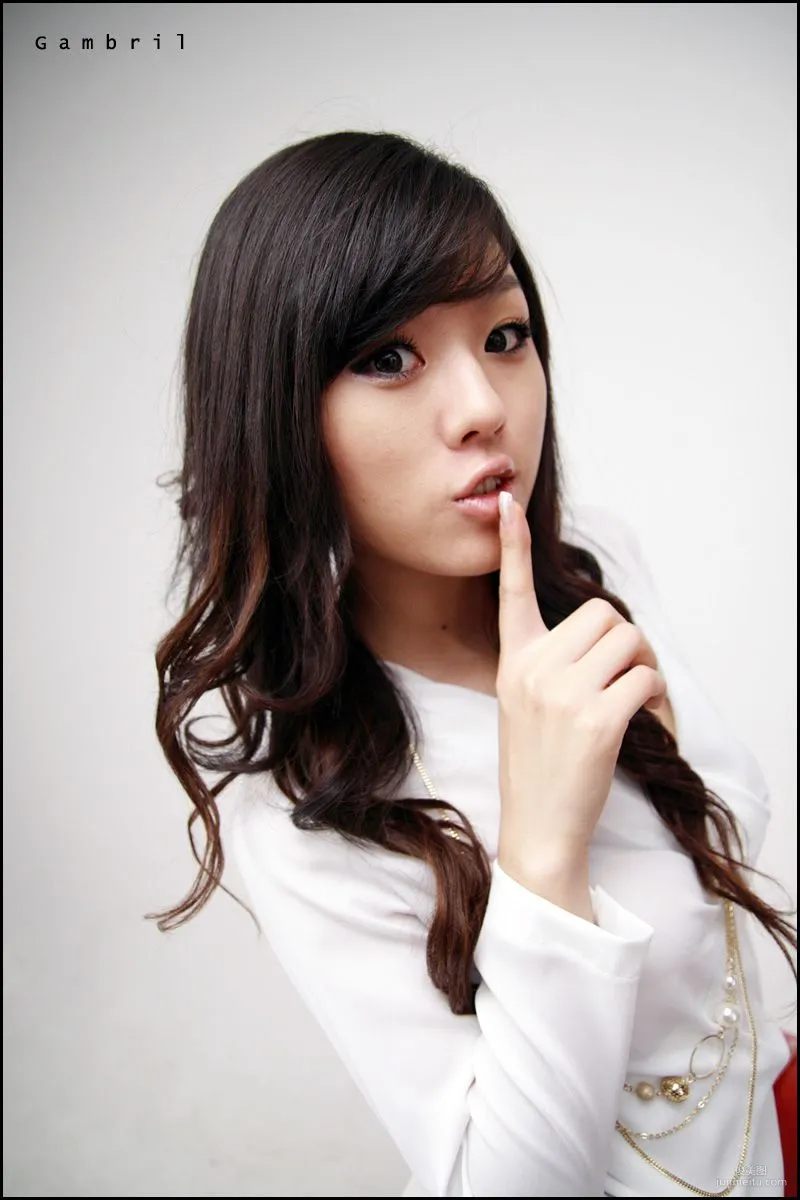 Hwang Mi Hee "Photo Collection Edition" Part 1 photo 1