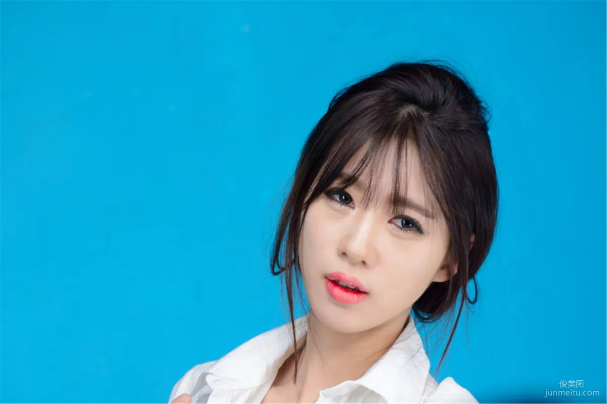 Korean Beauty Song Ju-Ah 《Pure White Jade Rabbit》 Photo Set photo 44