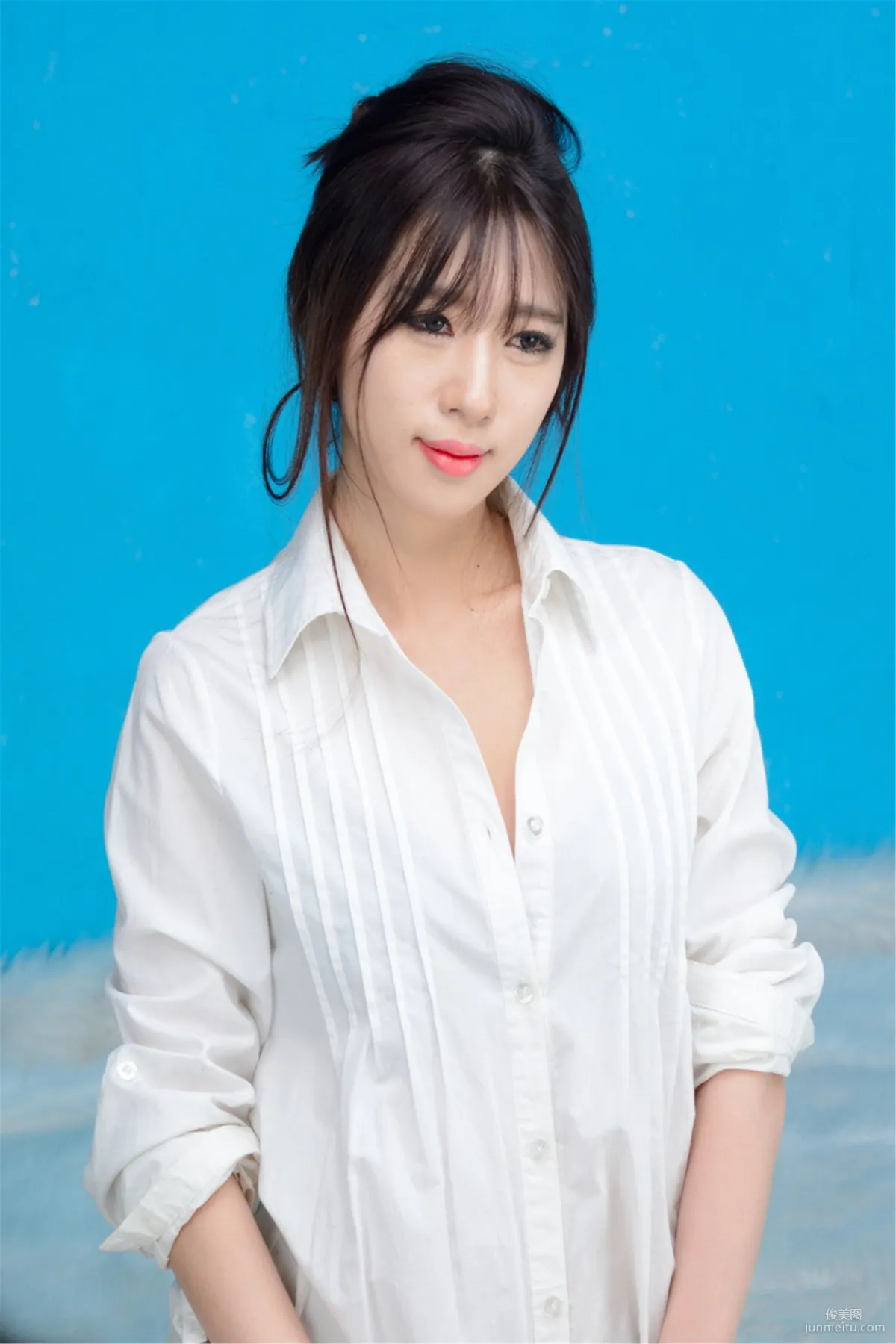 Korean Beauty Song Ju-Ah 《Pure White Jade Rabbit》 Photo Set photo 41