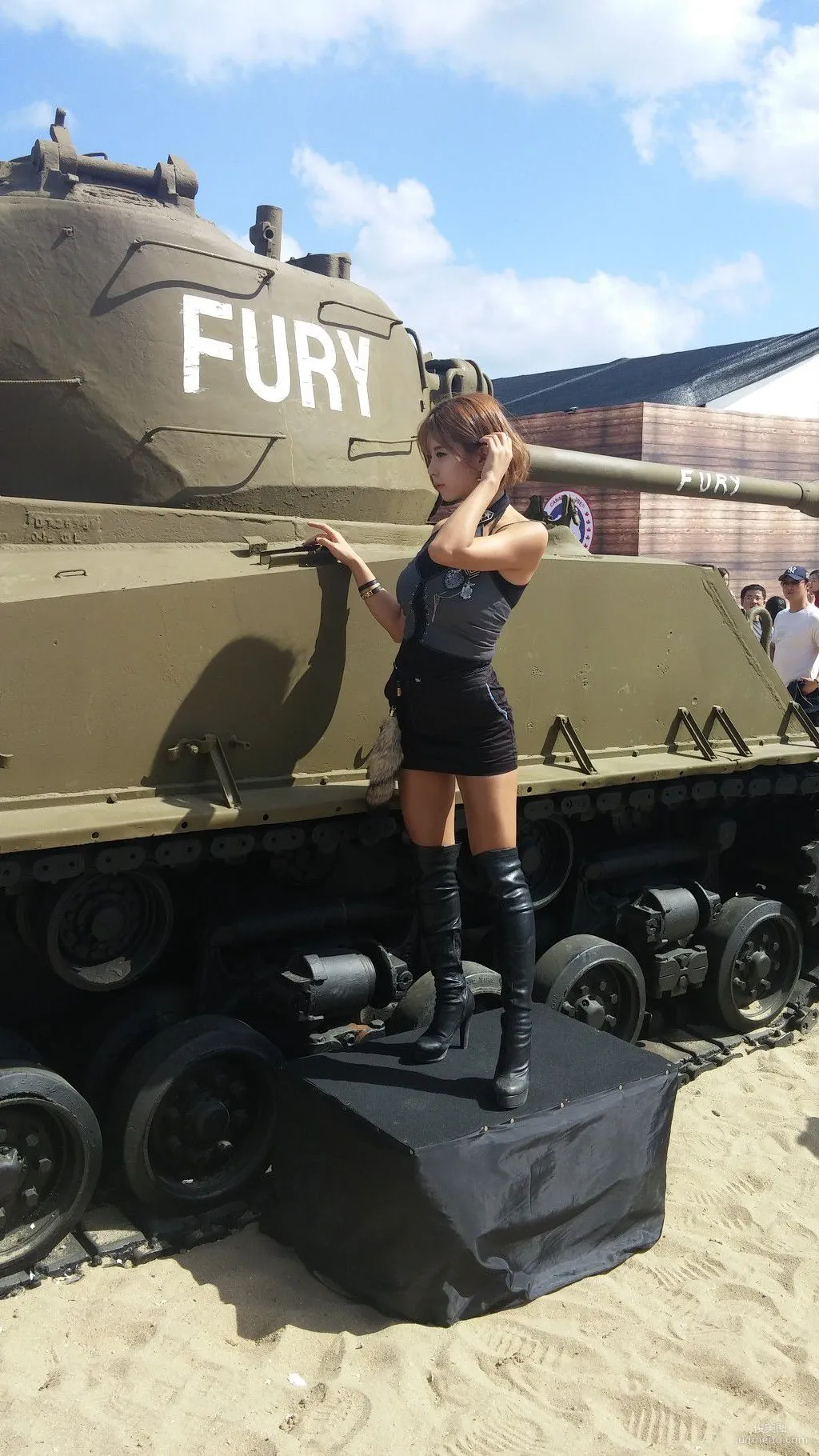 Heo Yun Mi, Busan Tank World Set photo 53