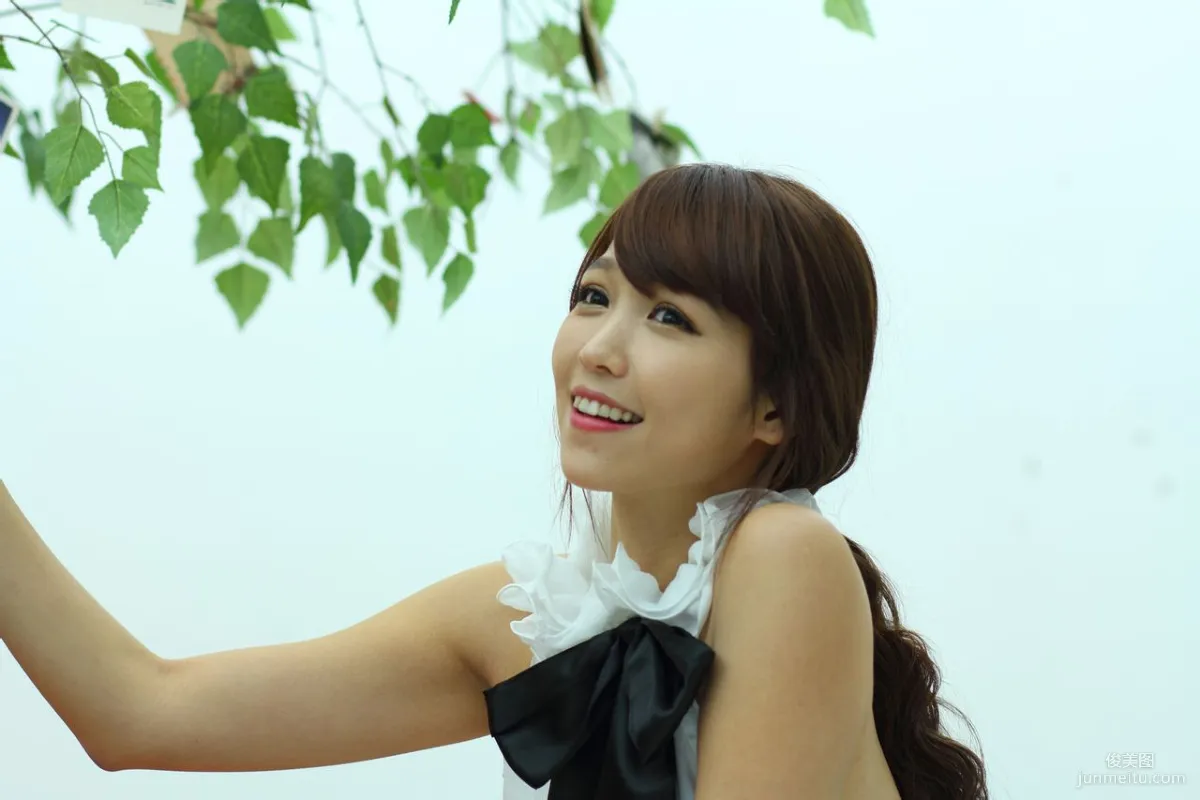 韩国美女李二慧《钢琴少女》写真集22