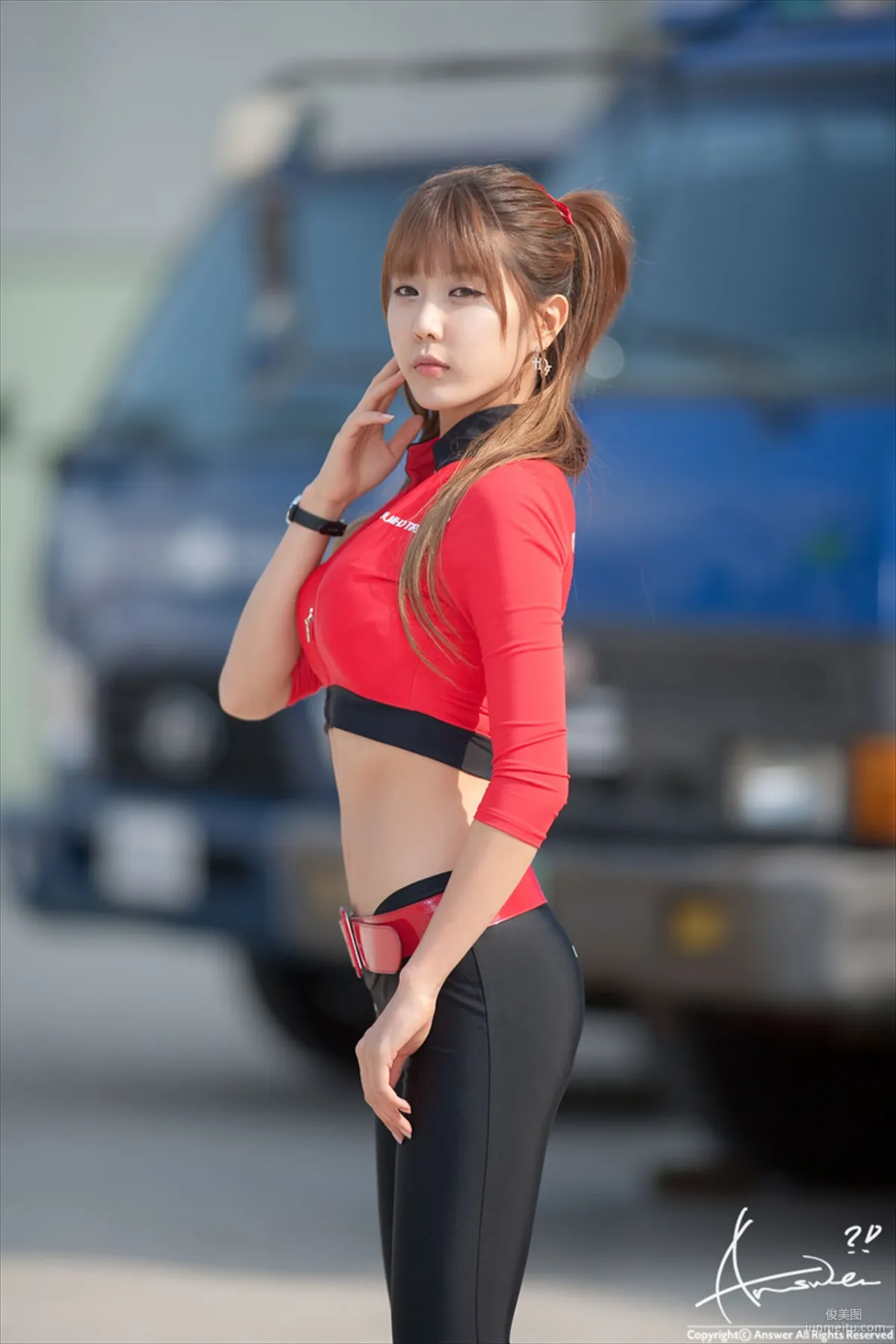 Race Queen Heo Yun Mi, Red Clothes Tight Pants Series HD Set photo 98