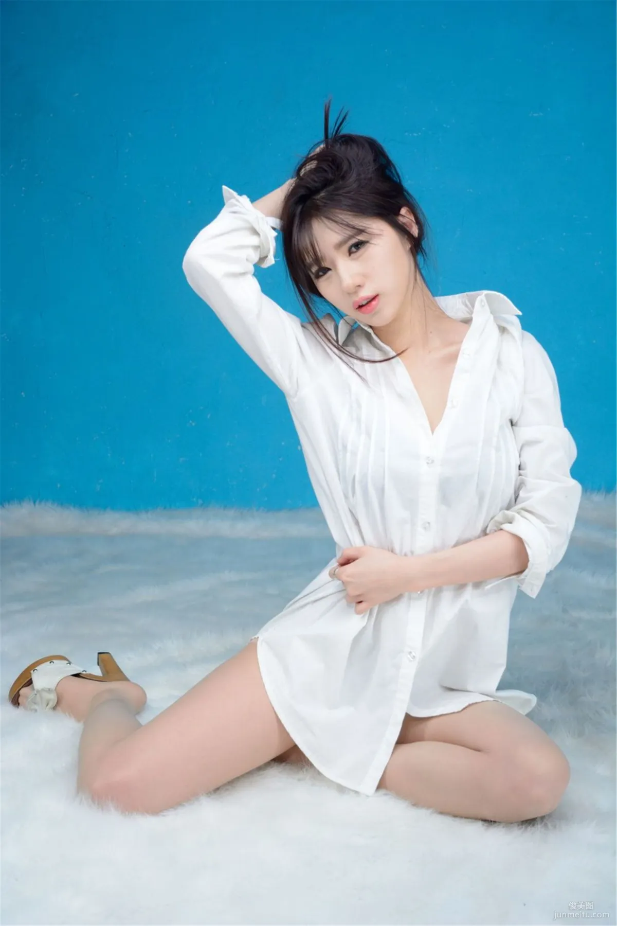 Korean Beauty Song Ju-Ah 《Pure White Jade Rabbit》 Photo Set photo 46