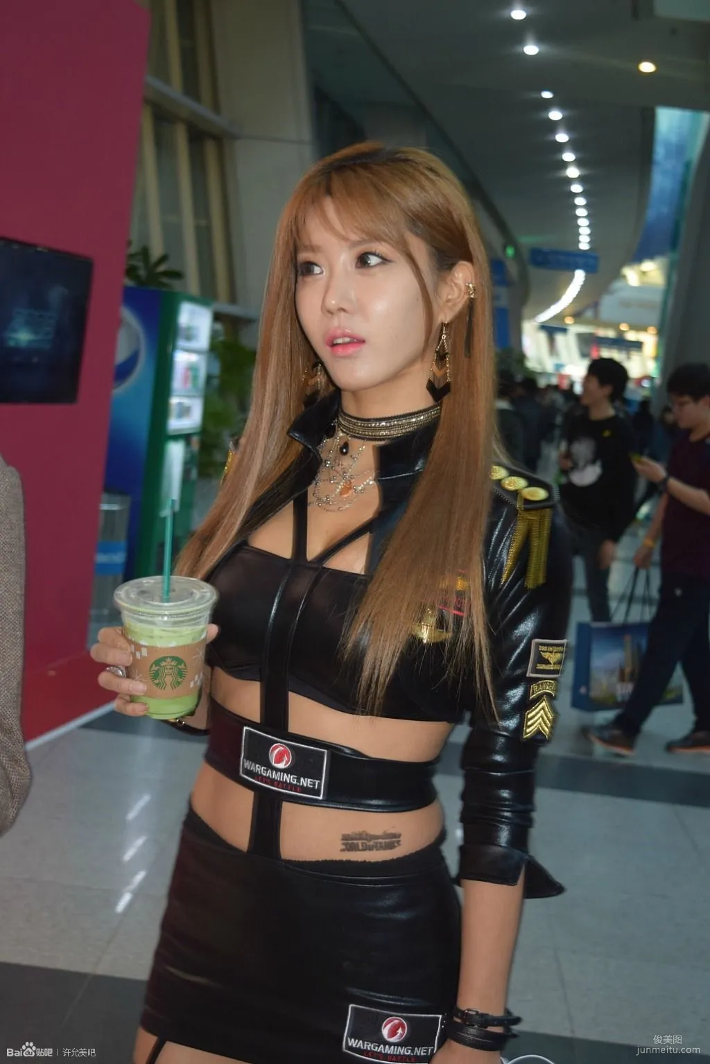 Korean Show GIRL Beauty Heo Yun Mi, Game Show Off-Site Edition, Photo Collection photo 7