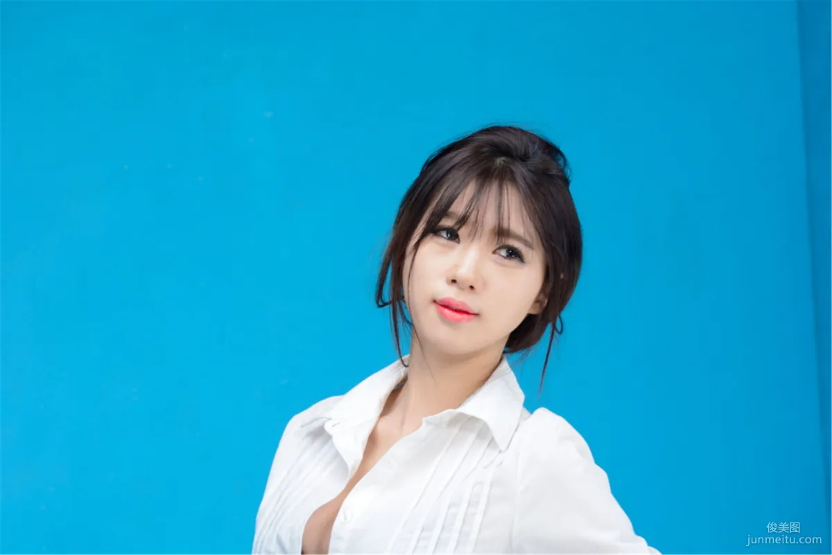 Korean Beauty Song Ju-Ah 《Pure White Jade Rabbit》 Photo Set photo 38