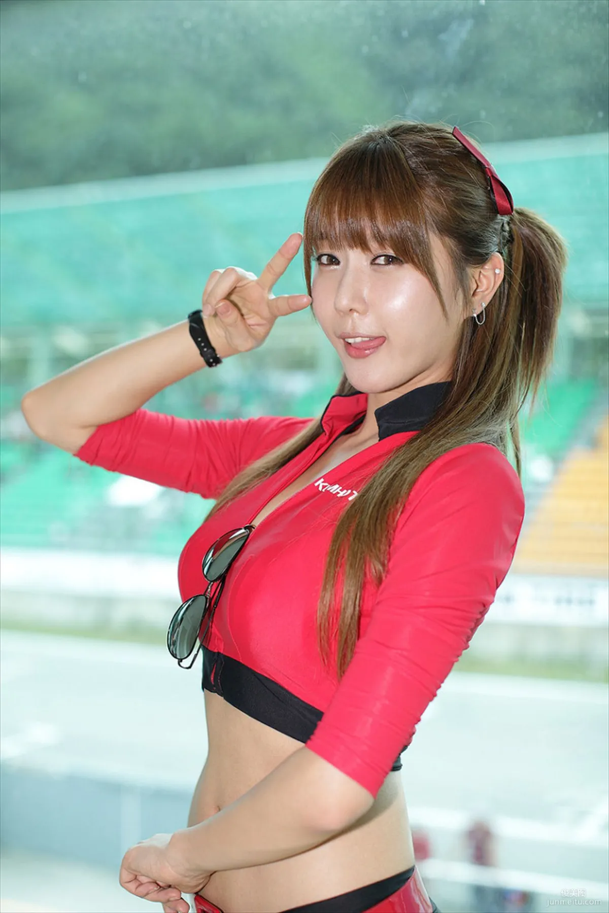 Race Queen Heo Yun Mi, Red Clothes Tight Pants Series HD Set photo 30
