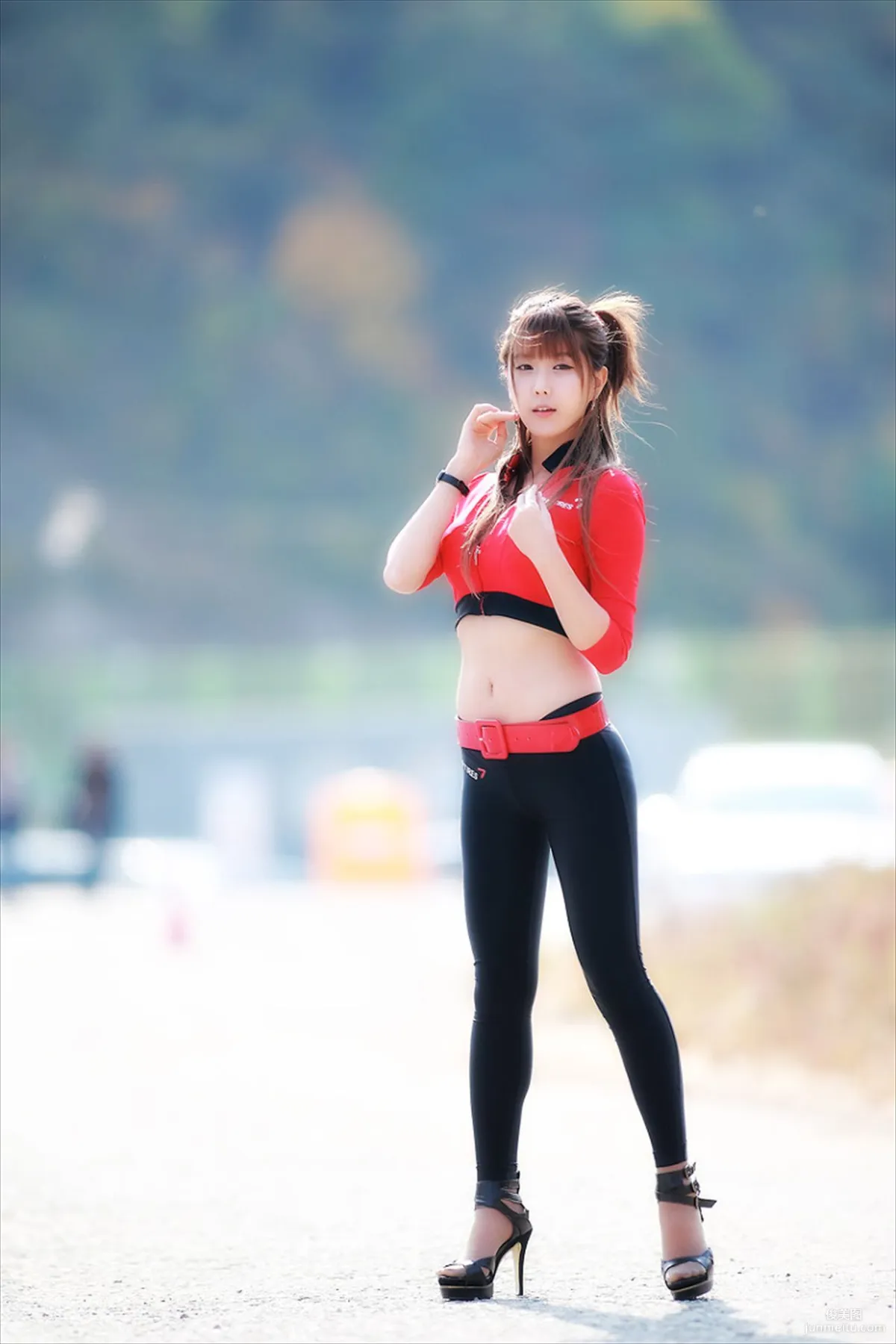 Race Queen Heo Yun Mi, Red Clothes Tight Pants Series HD Set photo 8