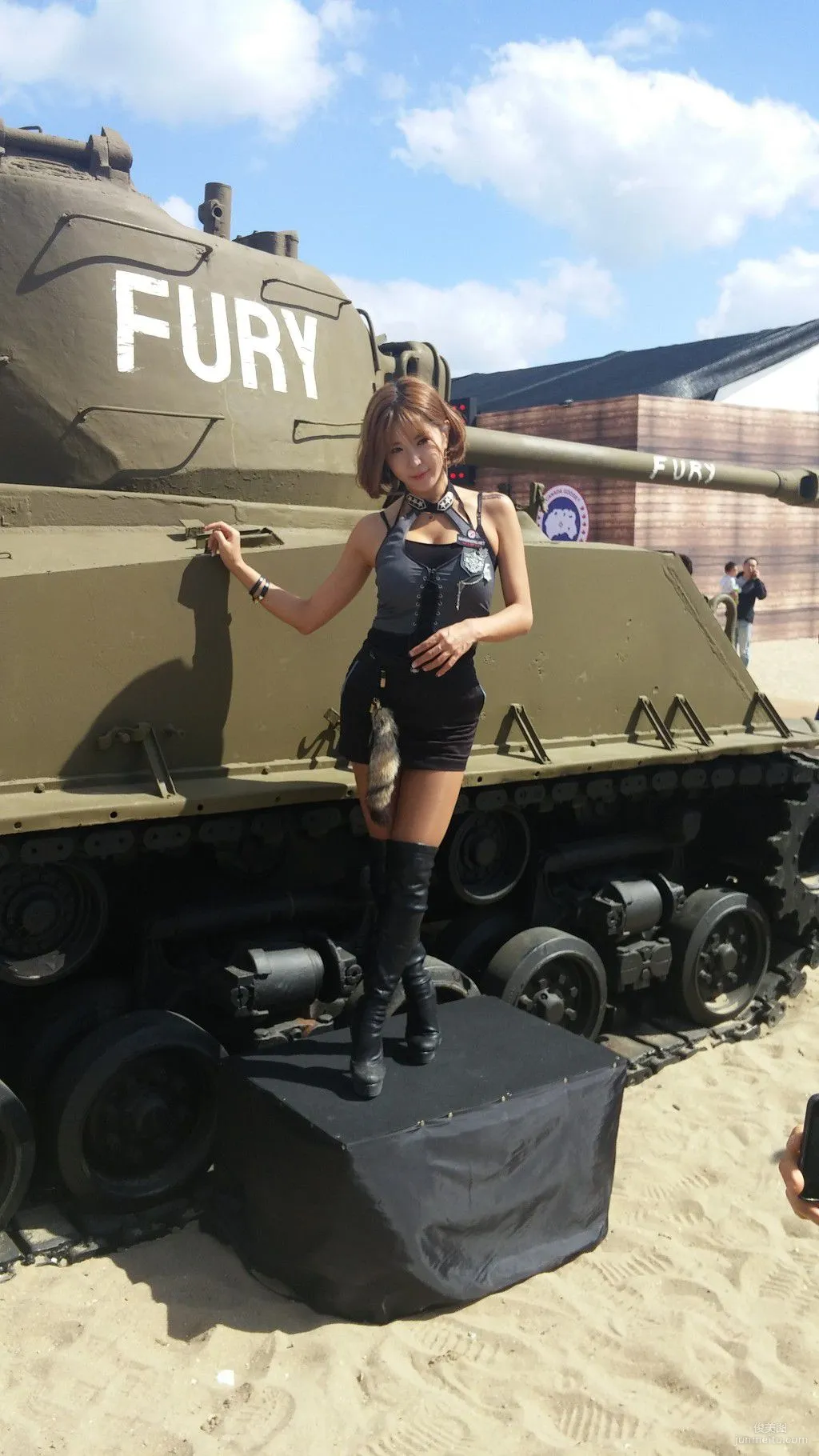 Heo Yun Mi, Busan Tank World Set photo 50