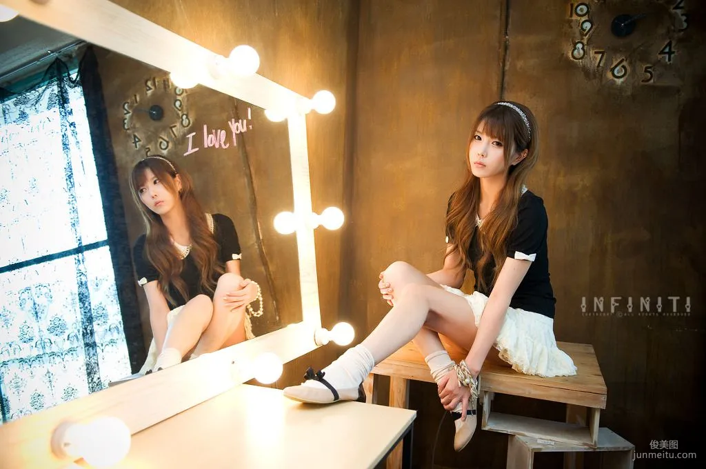 Korean Girl Heo Yun Mi, Beauty Under Light and Shadow Photo Set photo 26