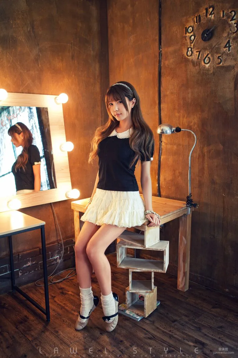 Korean Girl Heo Yun Mi, Beauty Under Light and Shadow Photo Set photo 21