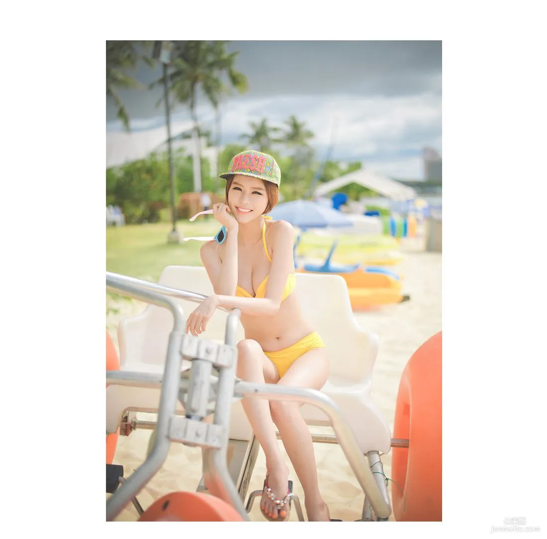 Korean Bongjashop Model Outdoor Shoot Big Collection photo 135