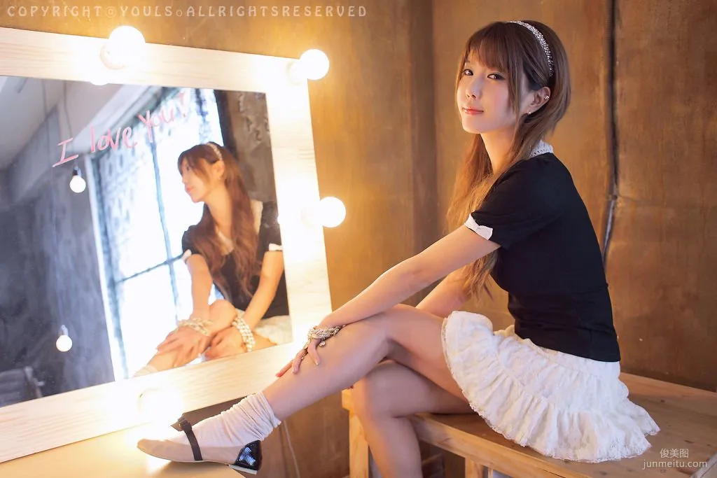 Korean Girl Heo Yun Mi, Beauty Under Light and Shadow Photo Set photo 25