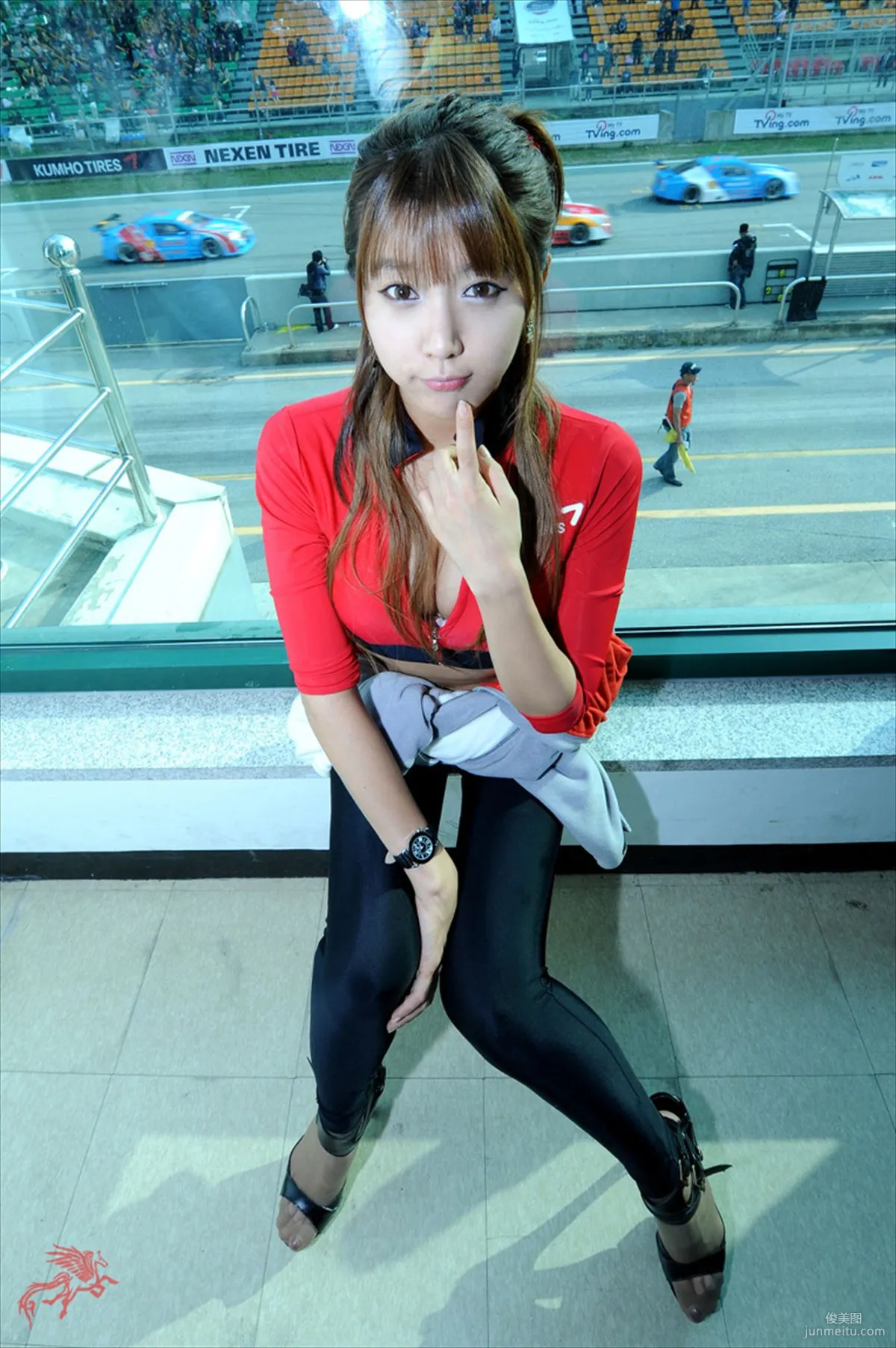 Race Queen Heo Yun Mi, Red Clothes Tight Pants Series HD Set photo 15