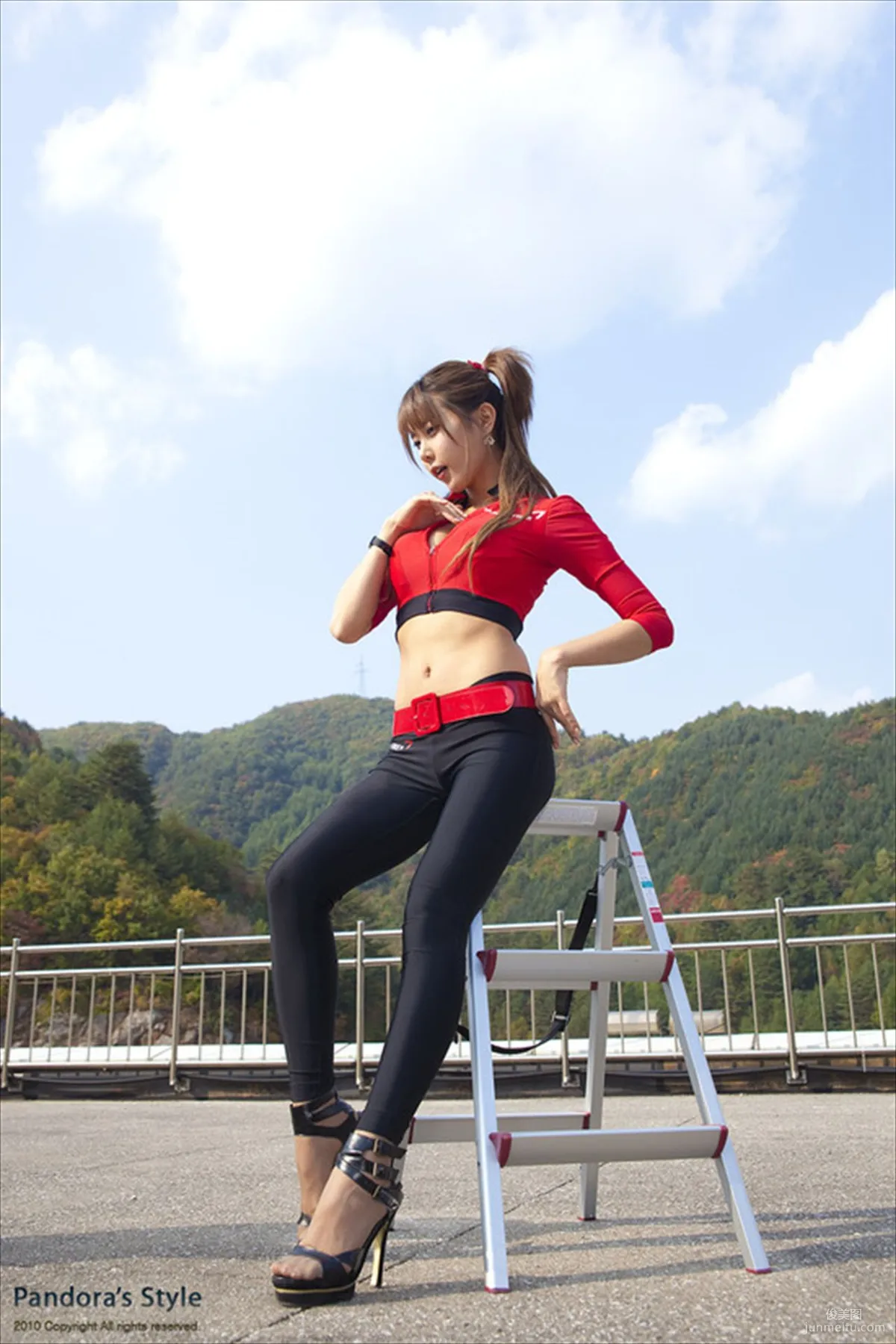 Race Queen Heo Yun Mi, Red Clothes Tight Pants Series HD Set photo 59