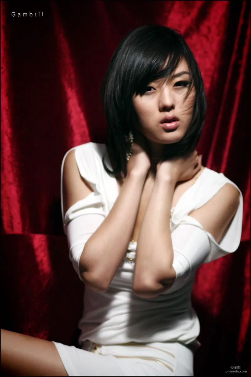 Hwang Mi Hee "Photo Collection Edition" Part 1 photo 31