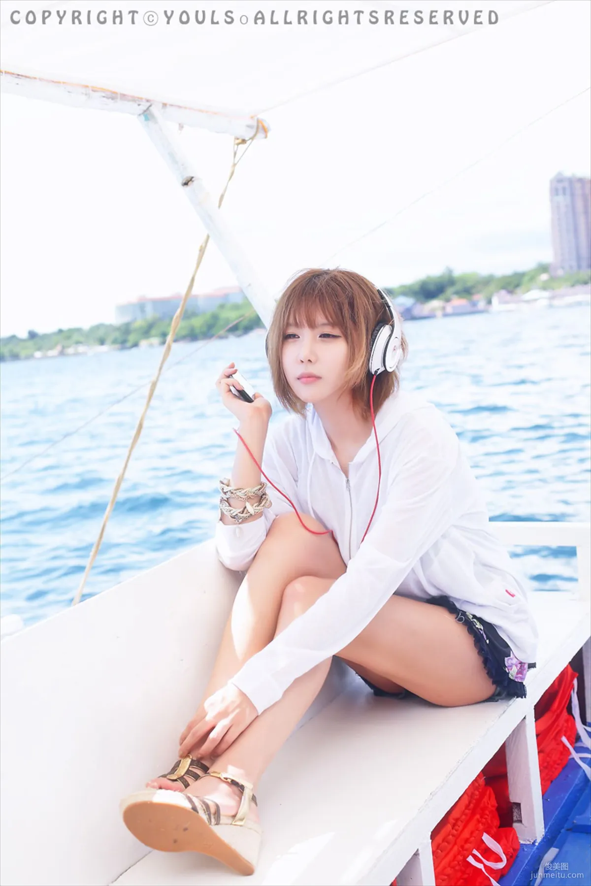 许允美(허윤미)《清新耳机少女》写真集3