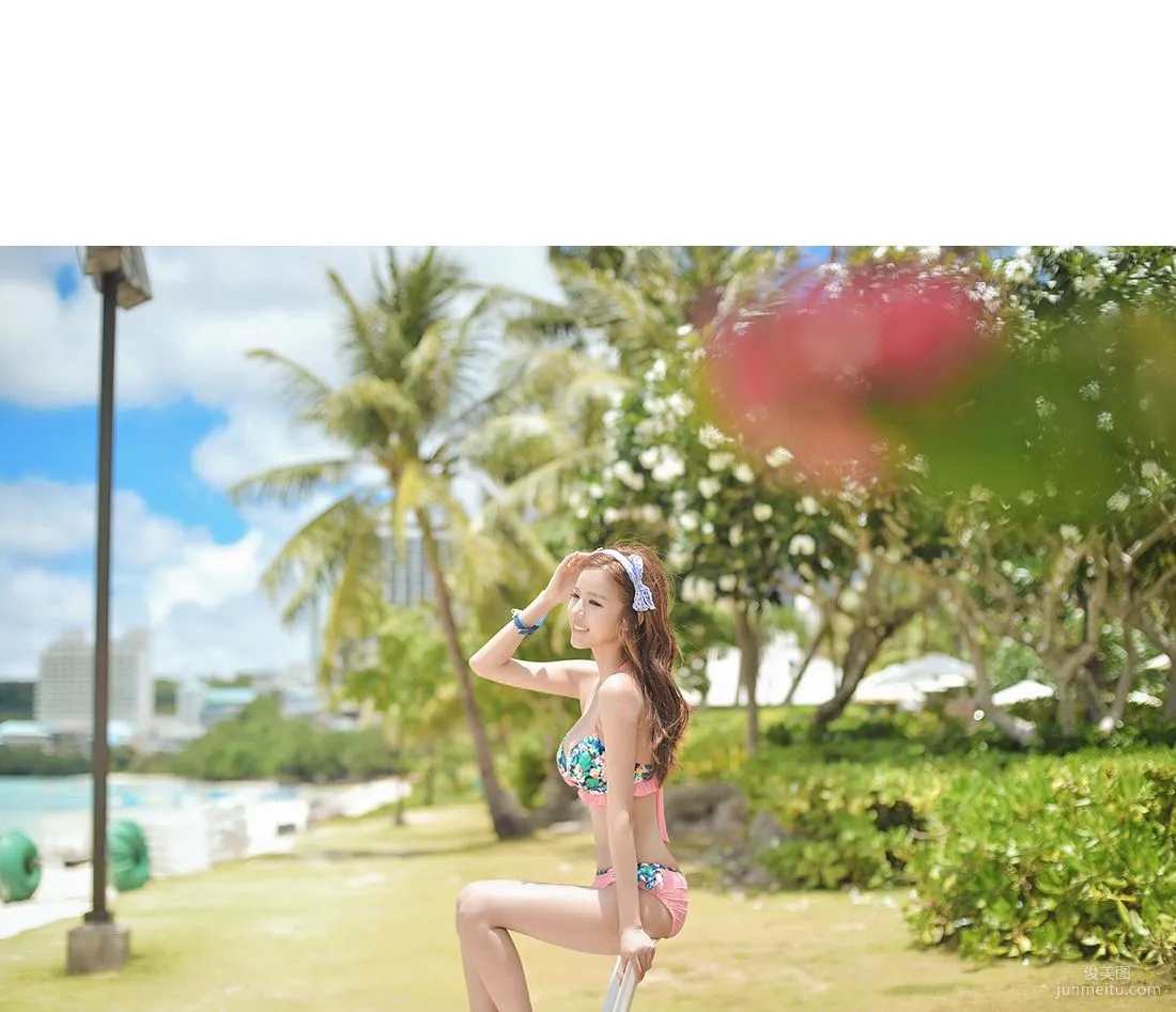 Korean Bongjashop Model Outdoor Shoot Big Collection photo 33