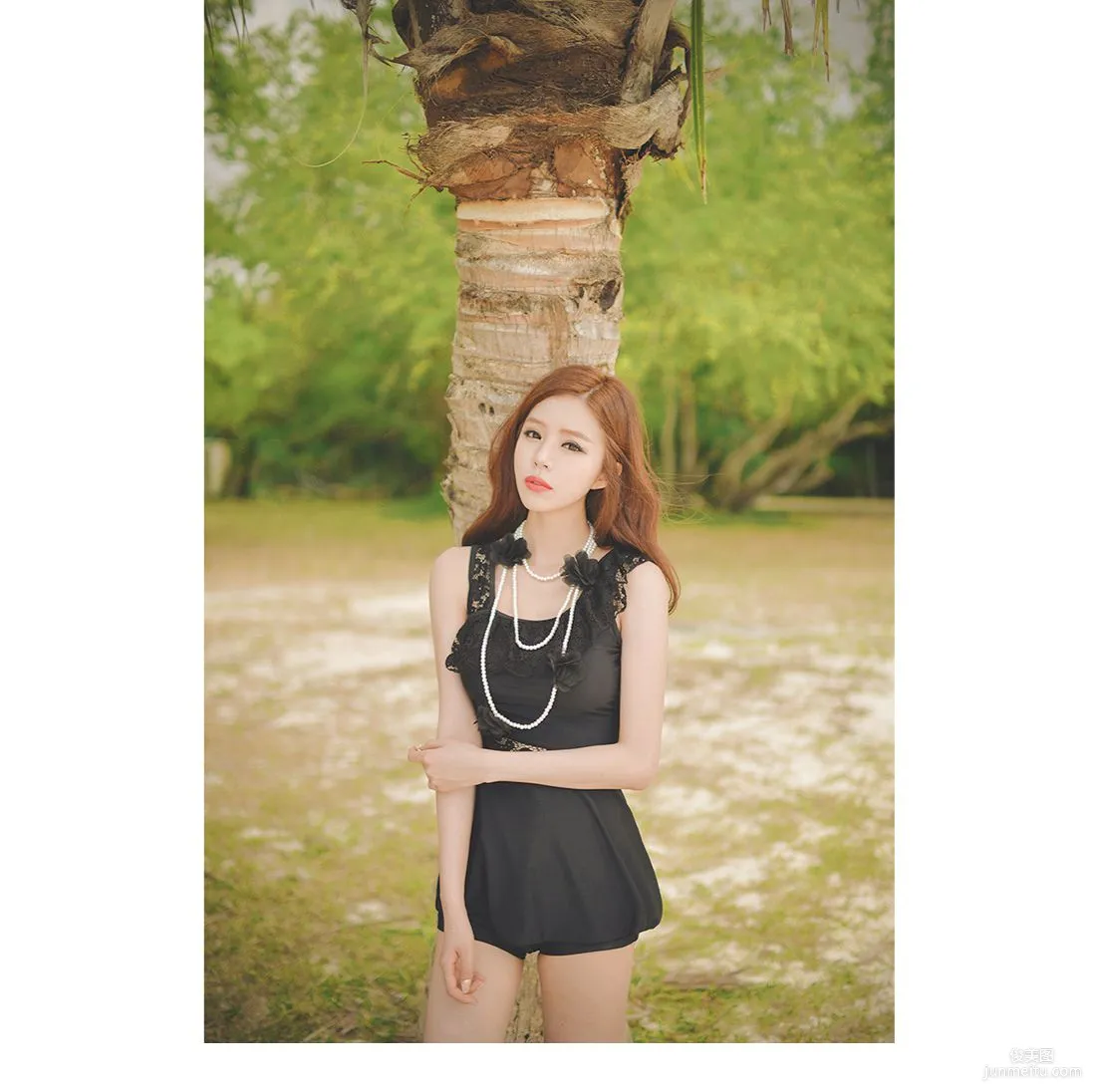 Korean Bongjashop Model Outdoor Shoot Big Collection photo 101