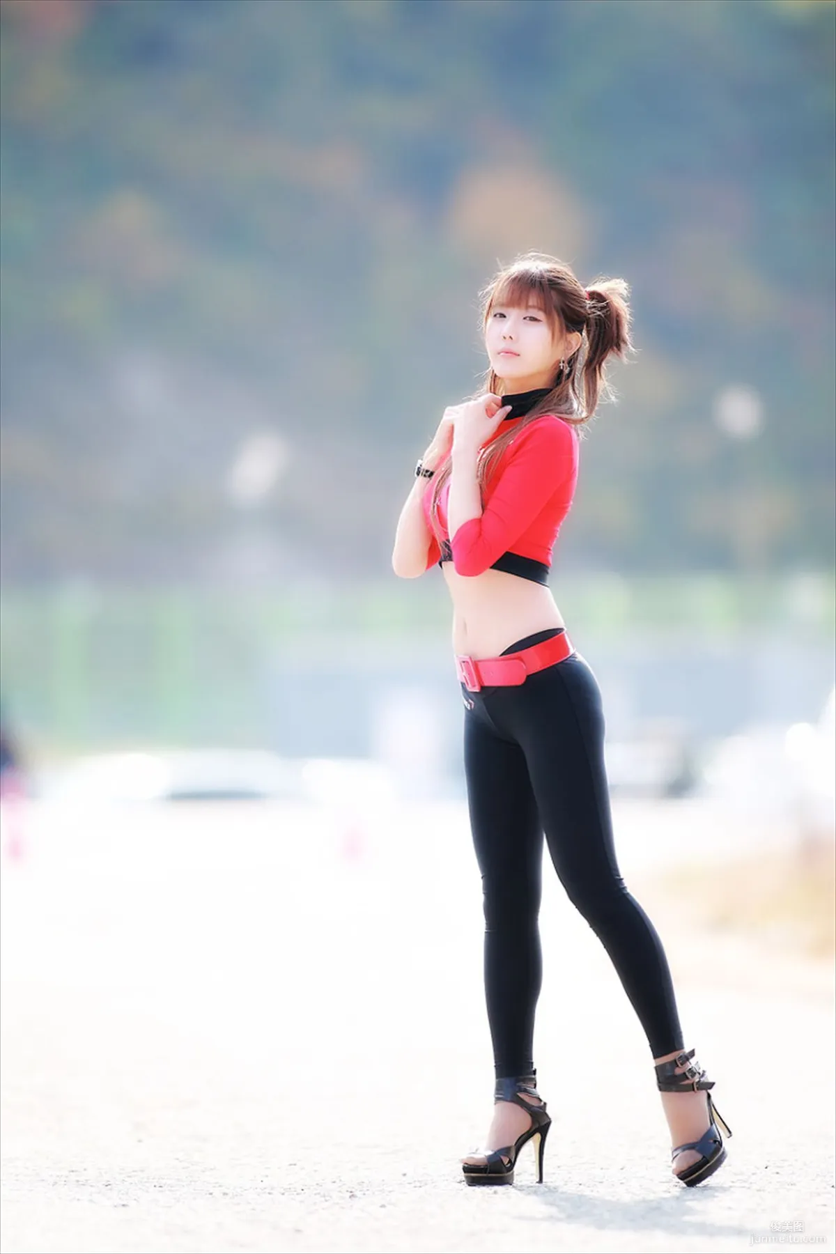 Race Queen Heo Yun Mi, Red Clothes Tight Pants Series HD Set photo 4