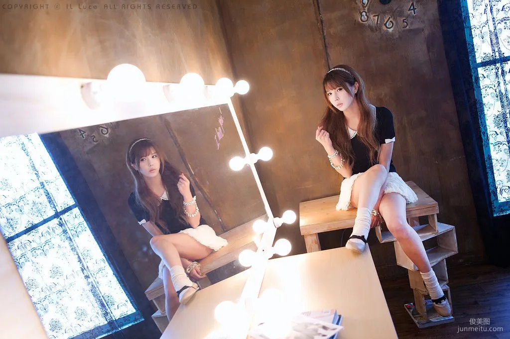 Korean Girl Heo Yun Mi, Beauty Under Light and Shadow Photo Set photo 32