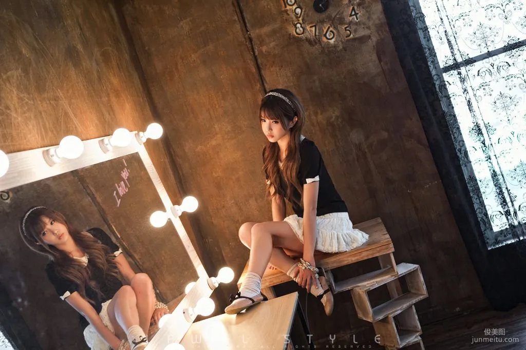 Korean Girl Heo Yun Mi, Beauty Under Light and Shadow Photo Set photo 31