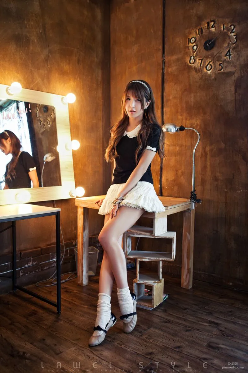 Korean Girl Heo Yun Mi, Beauty Under Light and Shadow Photo Set photo 22