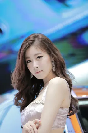 韓國美女崔娜英(최나영) - 車展系列圖片合輯