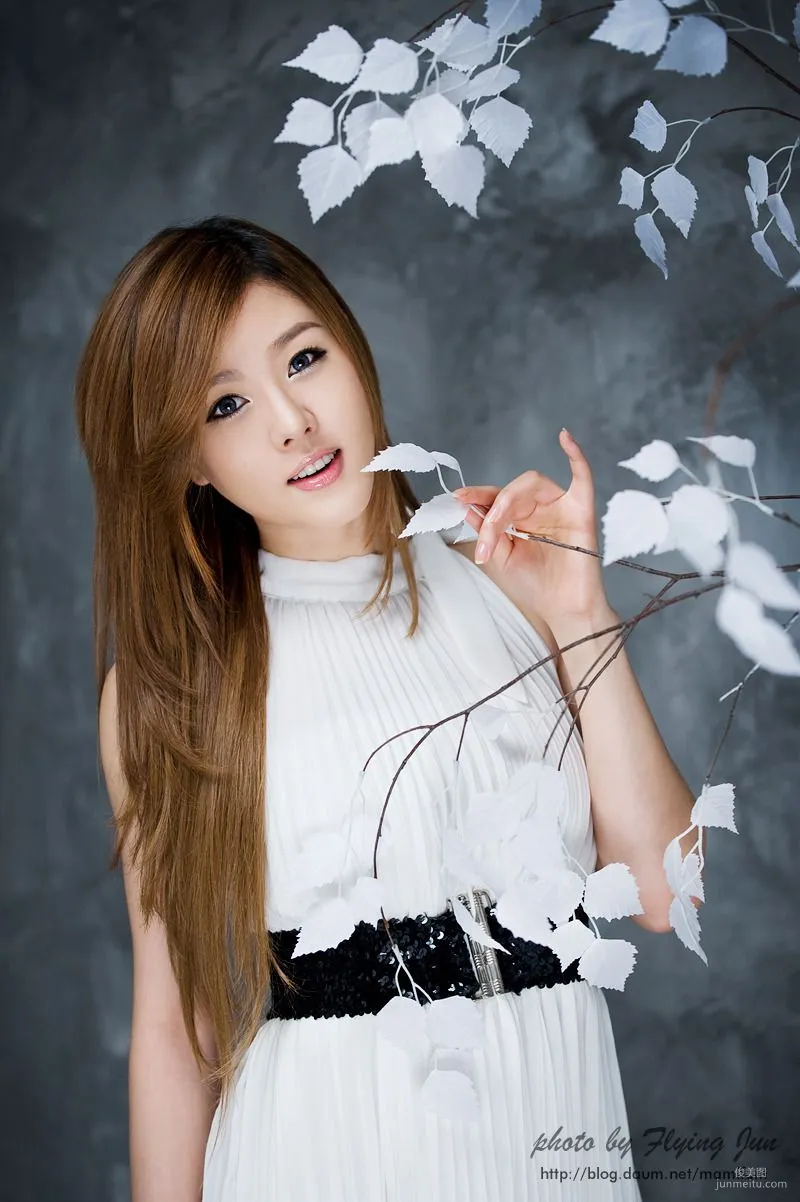 Hwang Mi Hee "Photo Collection Edition" Part 1 photo 87