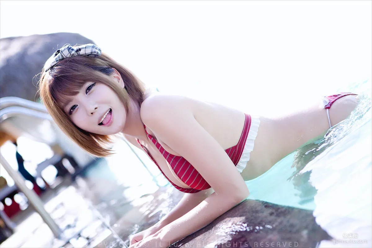 Heo Yun Mi, Resort Bikini Outdoor Shoot Set Photo Set photo 8