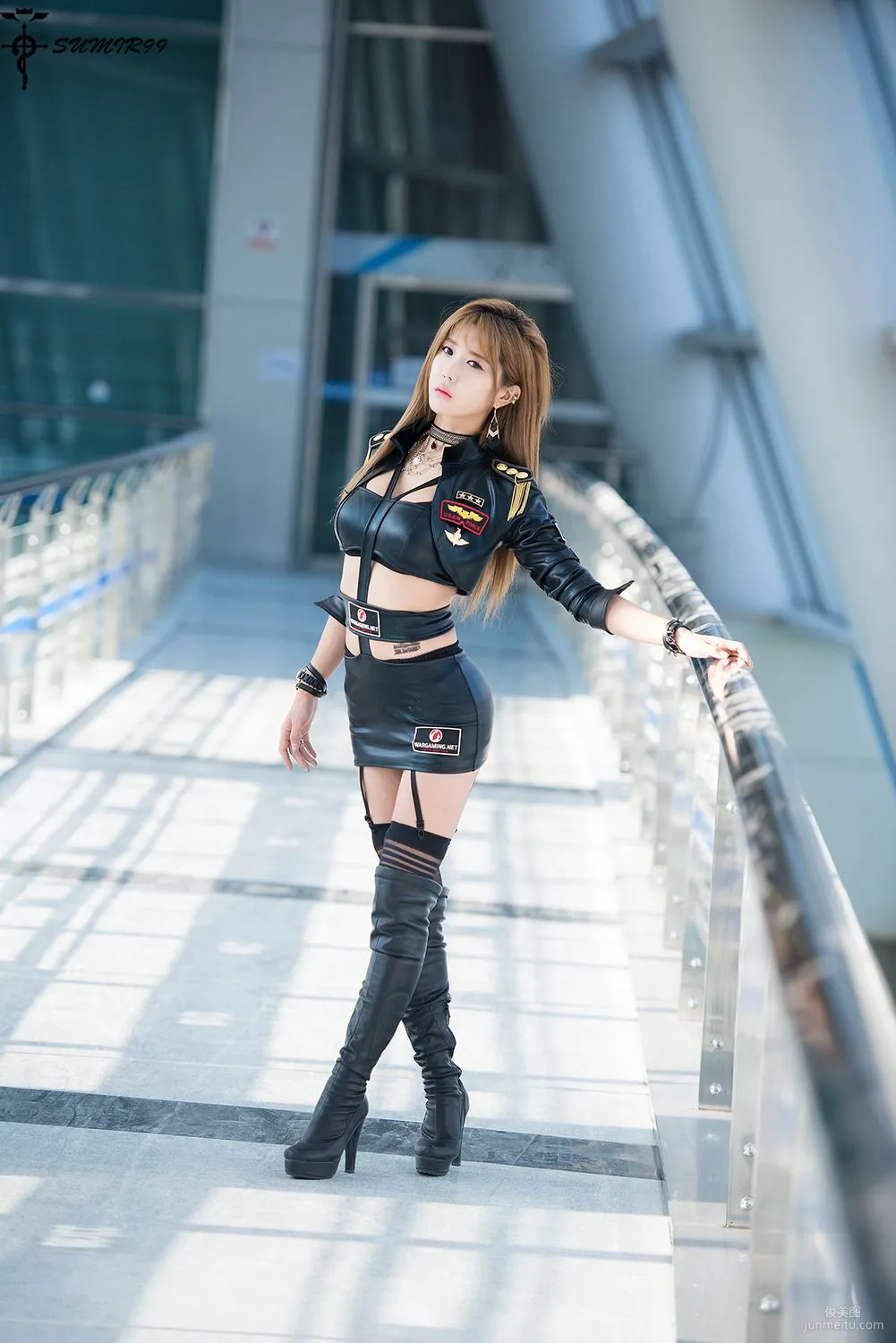 Korean Beauty Heo Yun Mi, Show GIRL Game Exhibition Photo Album, Set photo 72