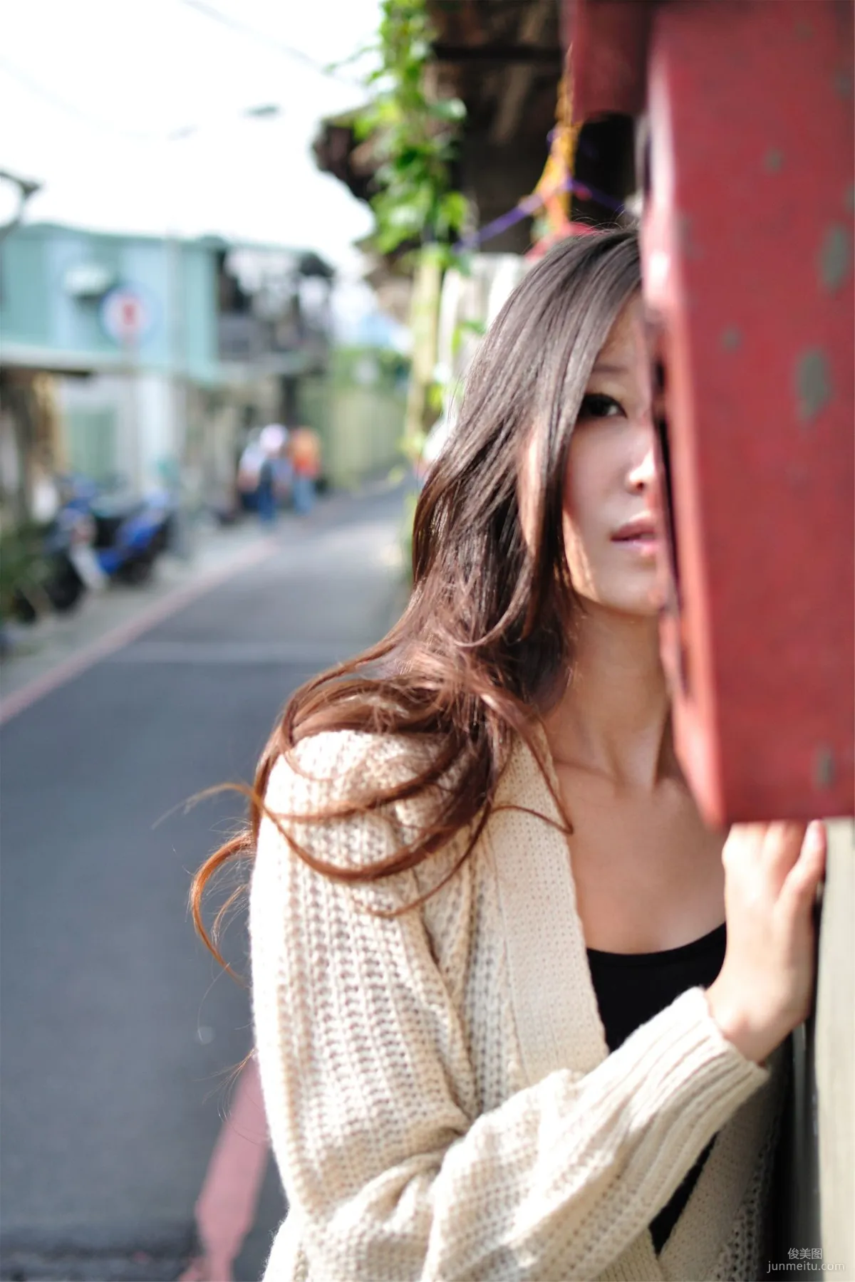 台湾美女模特Pink《永春街外拍》写真集13