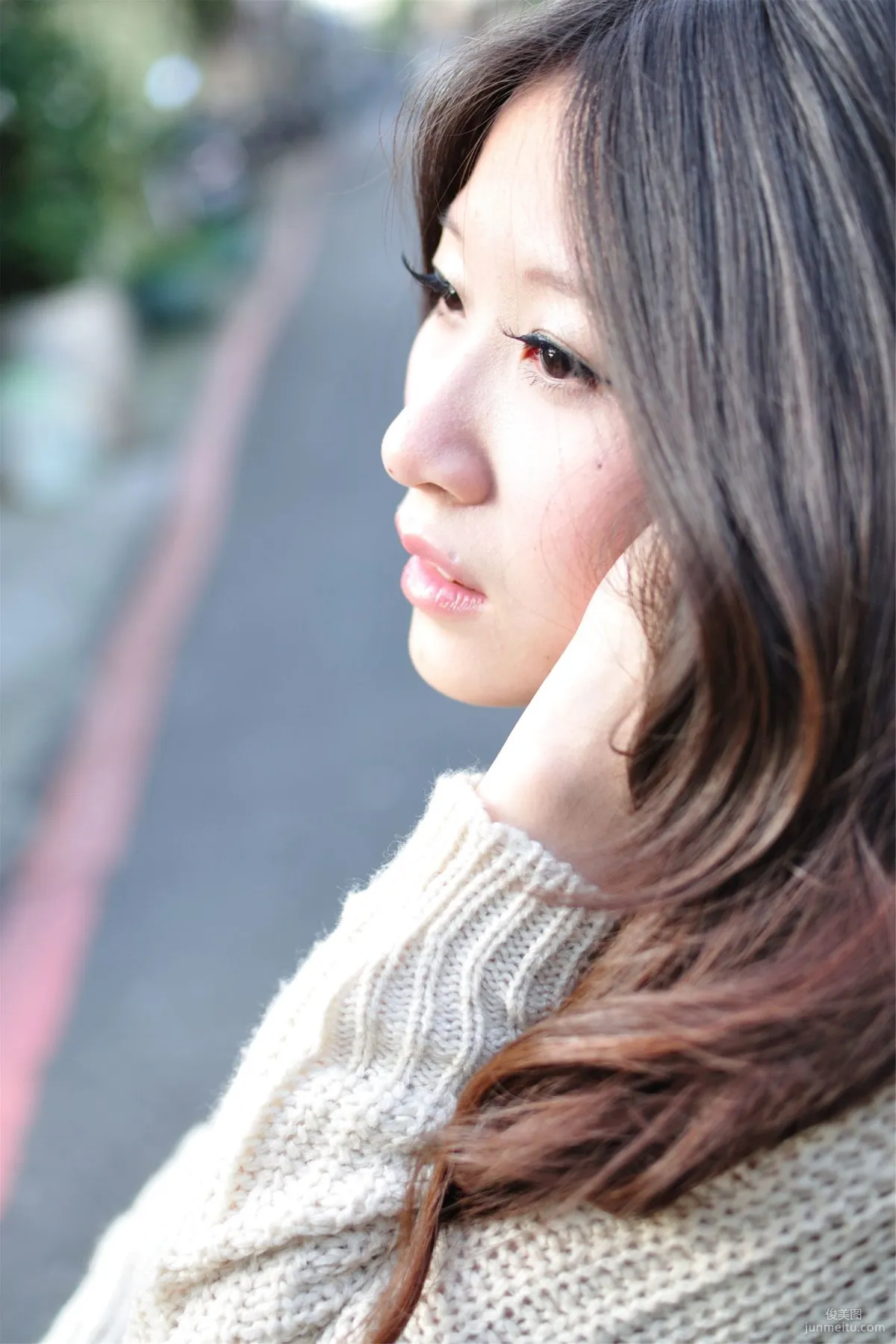 台湾美女模特Pink《永春街外拍》写真集8