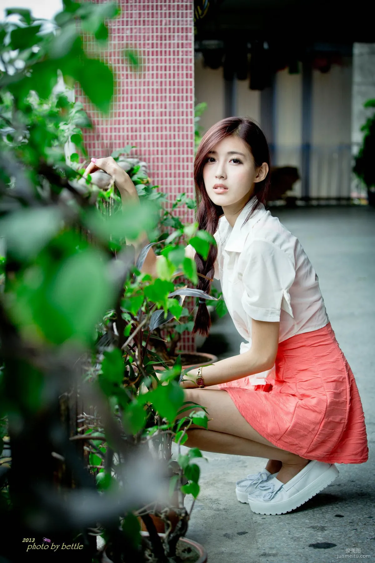 Liao Tingling/Kila Jingjing, Street Snap Pink Dress Series Photo Set photo 79