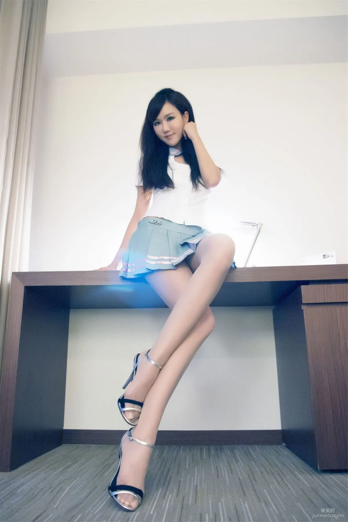 Sara Lin Ruiyu 《Studio Shoot Photos》 Photo Set Collection photo 6