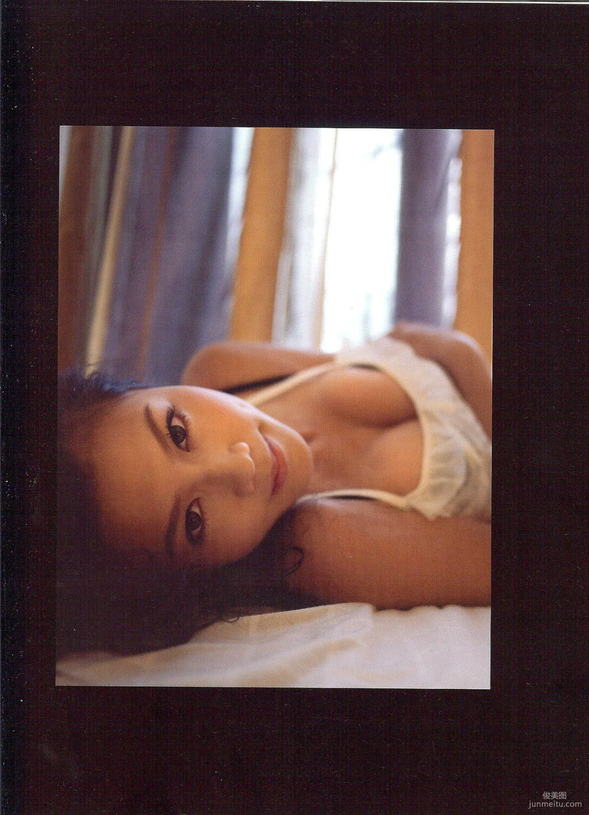 Hasegawa Yumi 長谷川優美《Les Vacances dAmour》 寫真集 42