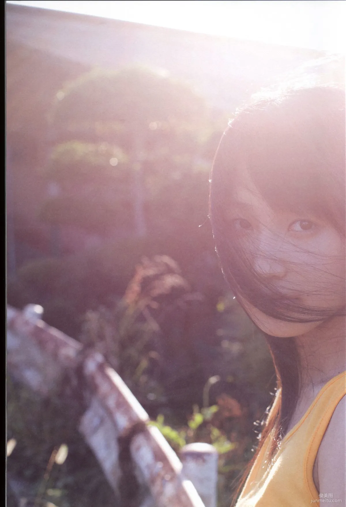 Riho Sayashi 鞘師裡保《太陽》寫真集 45