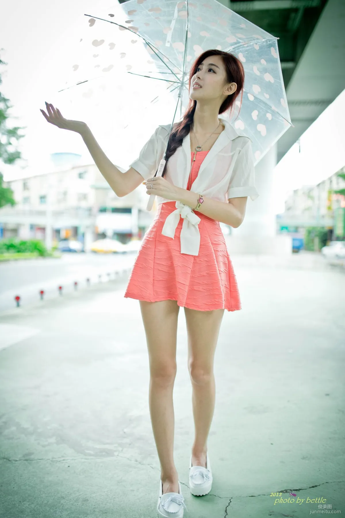 Liao Tingling/Kila Jingjing, Street Snap Pink Dress Series Photo Set photo 59