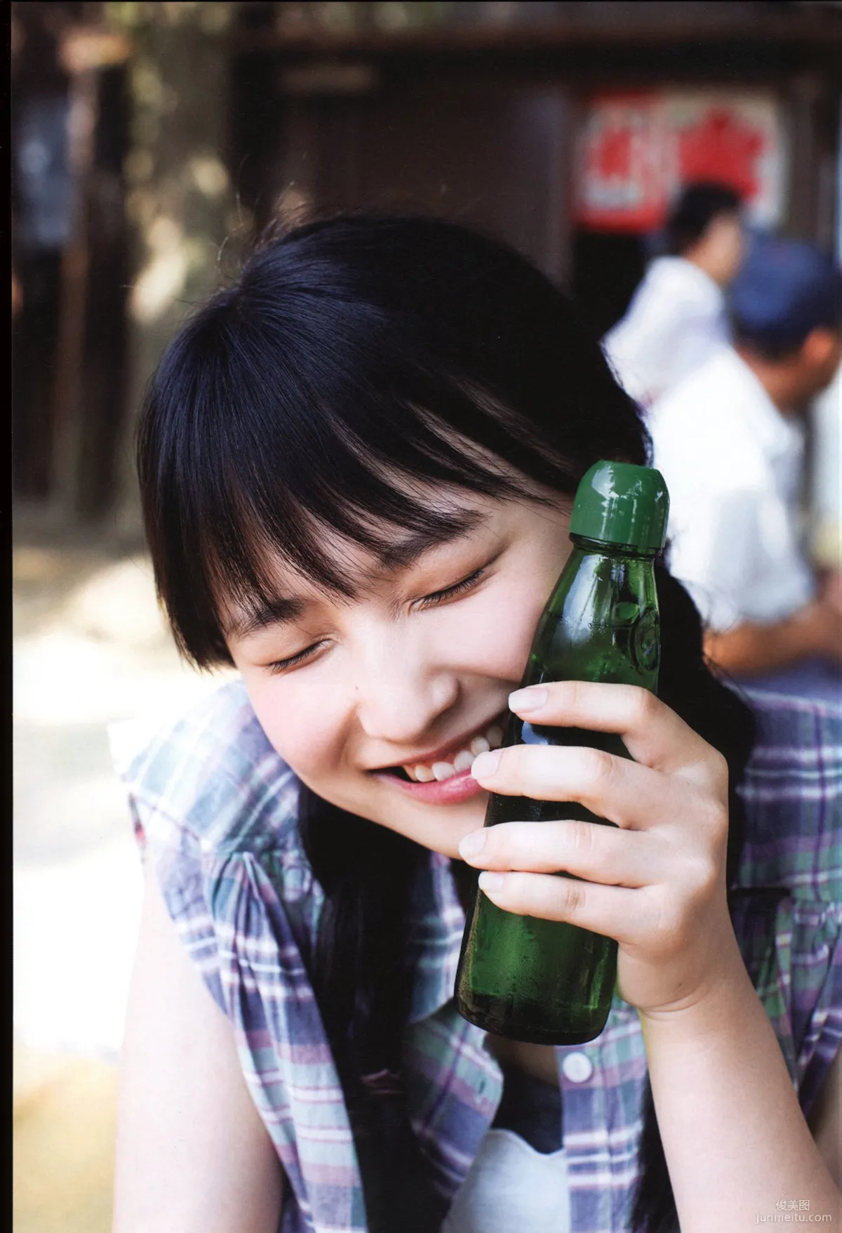 Riho Sayashi 鞘師裡保《太陽》寫真集 20