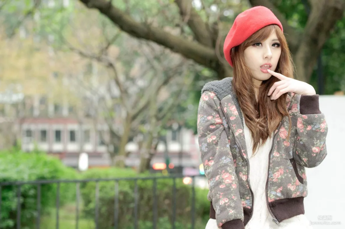 Taiwan Beauty Model Xiao Mi Kate su Fresh Street Snap Photo Set Pictures photo 50