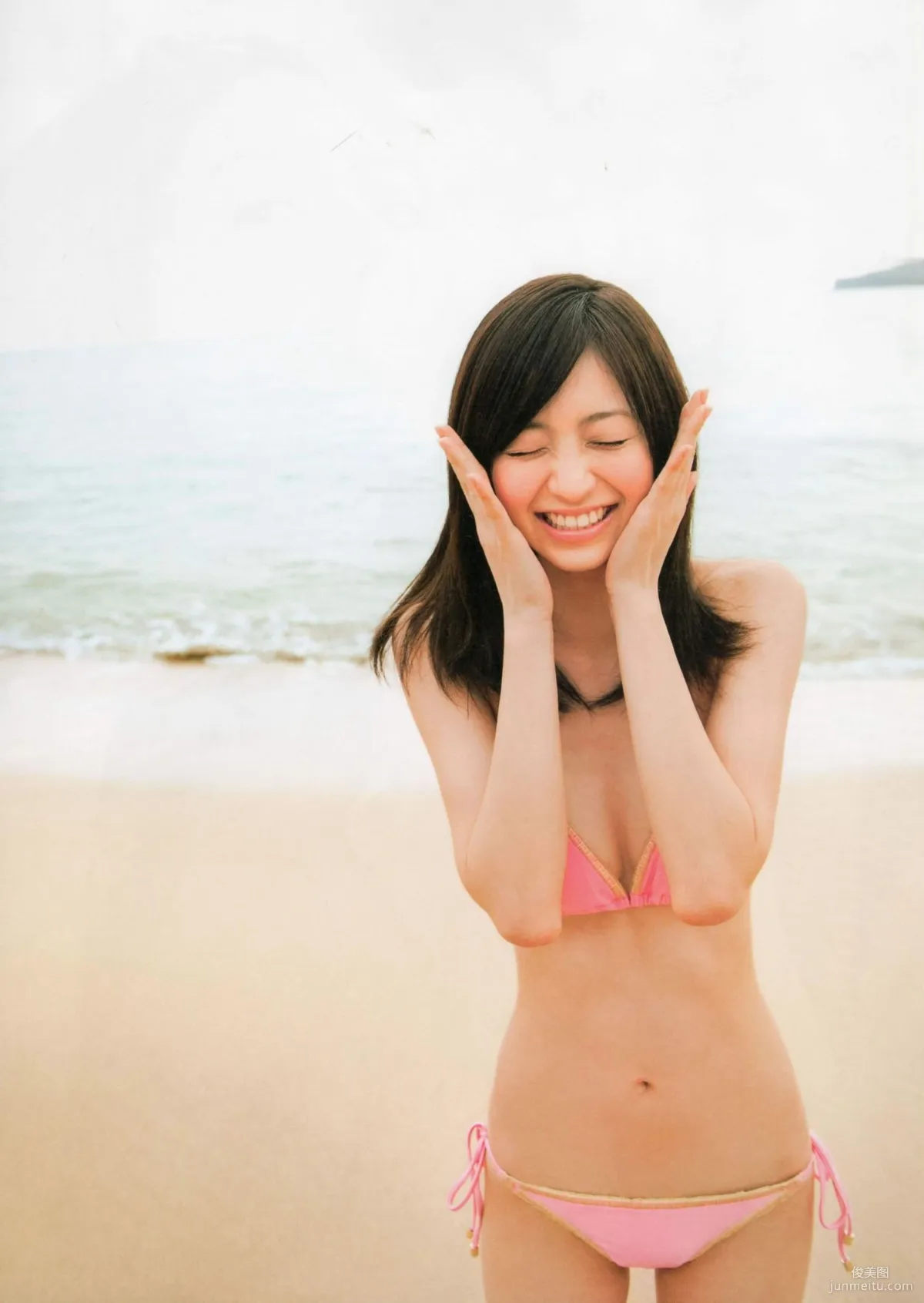 Rina Aizawa 逢澤莉娜《Welina》寫真集 19