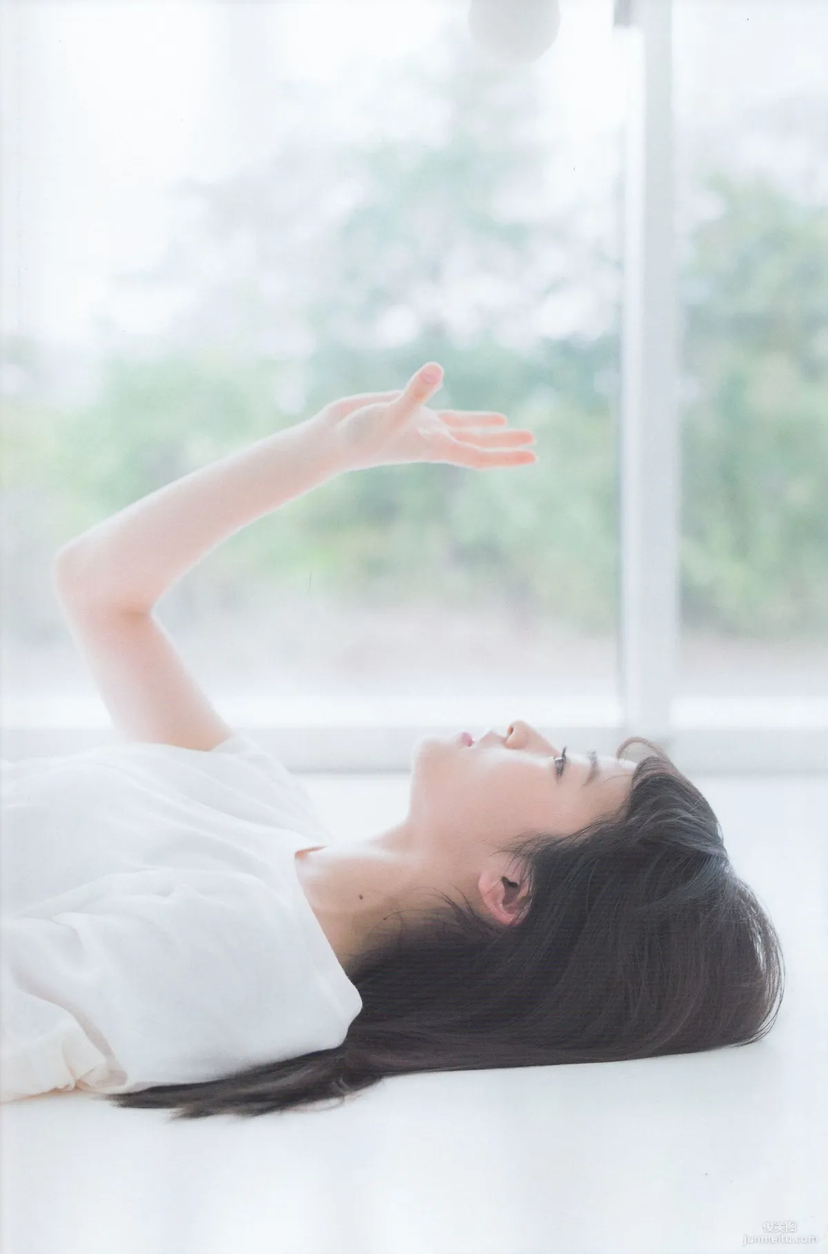 《季刊 乃木坂46 vol.3 涼秋》全本 寫真書 35